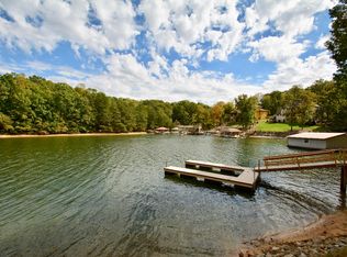 220 Hermance Ln, Mooresville, NC 28117
