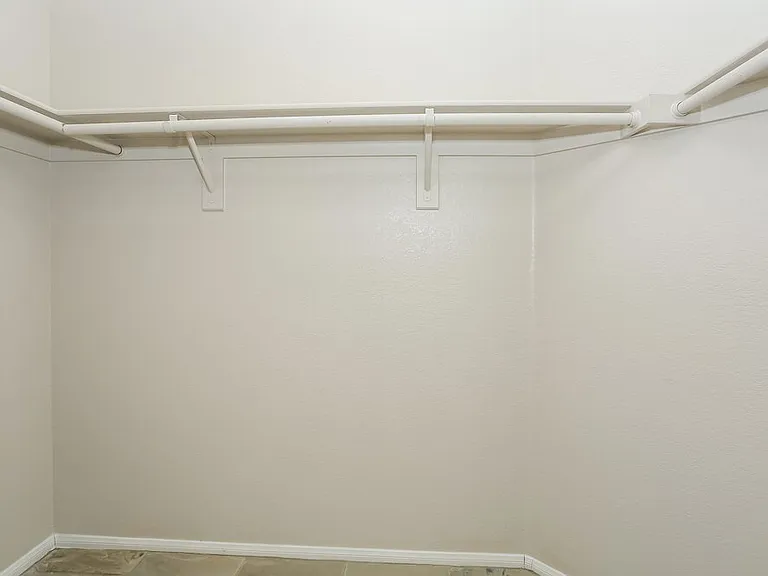 5036 Ironhorse Ranch Ave — Photo 11