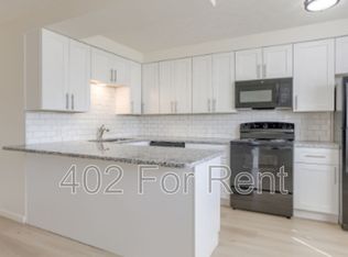 1056 S 29th St APT 1, Omaha, NE 68105