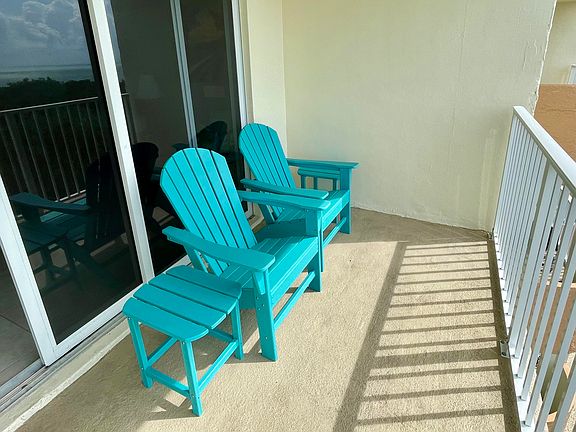 5th image of 200 Wrenn St APT 502