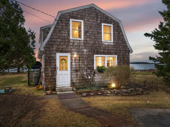 8 Powderhouse Cove Road, South Thomaston, ME 04858