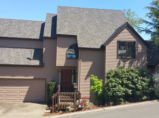 4 Peacock Pl, Lake Oswego, OR 97035