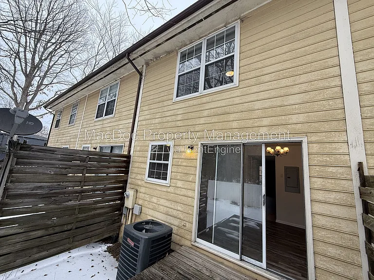 5230 Kings Wood Ln — Photo 22