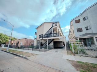 1126 Raymond Ave, Long Beach, CA 90804