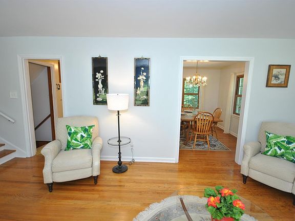 4th image of 1519 Club Ter