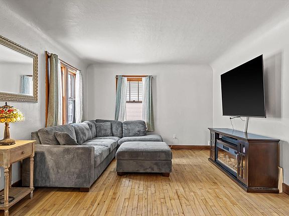 3rd image of 1707 Preble AVENUE