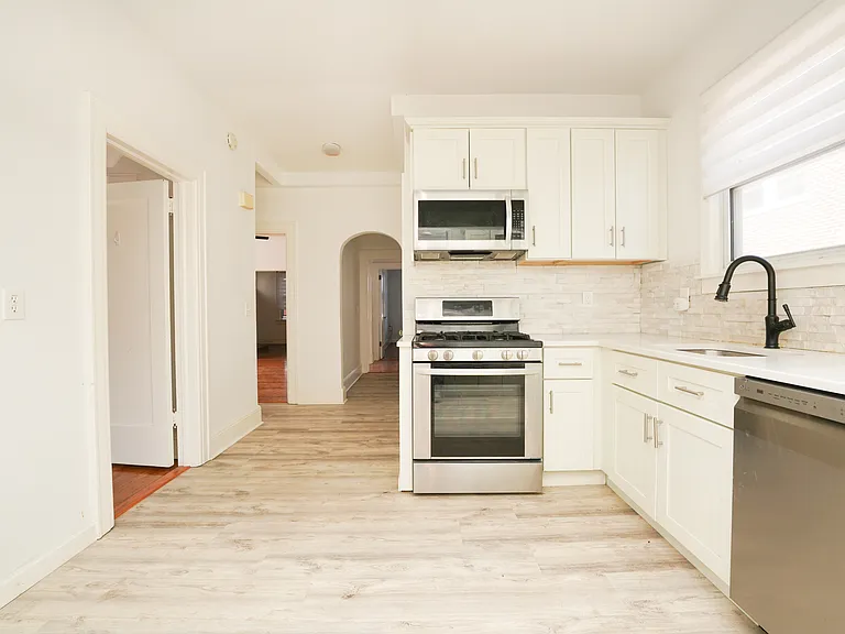 804 Fairview Ln — Photo 13