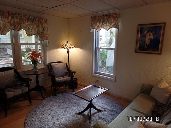 4th image of 14 Ames Ave #1
