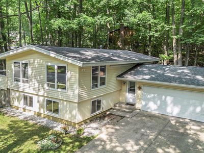 2802 Holiday Pines Rd, Traverse City, MI, 49686