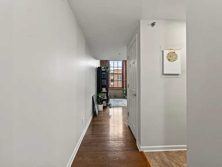544 S Front St #315 — Photo 5