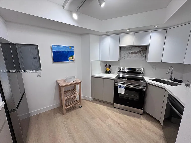 3800 Galt Ocean Dr #709 — Photo 12