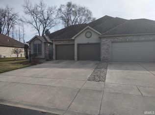 1718 Cobblestone Blvd, Elkhart, IN 46514