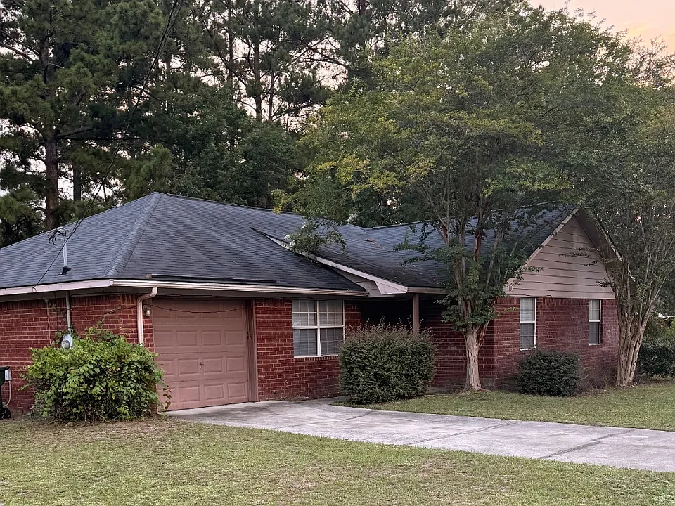 100 Angie St
