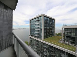 1 Edgewater Dr #PENTHOUSE 36, Toronto, ON M5A0L1