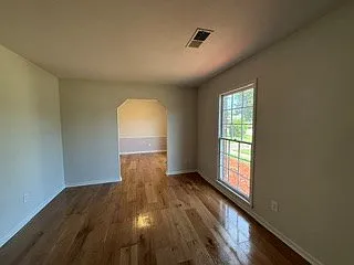 3631 Montrose Dr — Photo 14