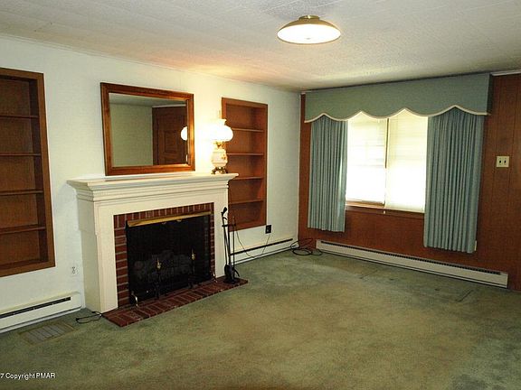 5th image of 204 W Columbus Ave