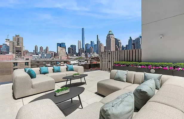 Rented by Douglas Elliman | media 17