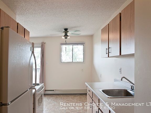 2nd image of 3410 23rd Ave S #36