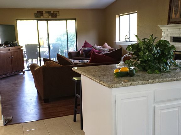 3rd image of 16253 Oak Springs Dr
