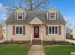 524 28th Ave, Moline, IL 61265