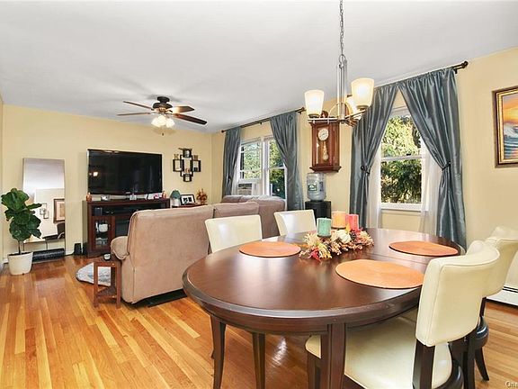 5th image of 125 N Washington Ave APT 9