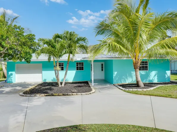 1495 NE Hilltop Street, Jensen Beach, FL 34957