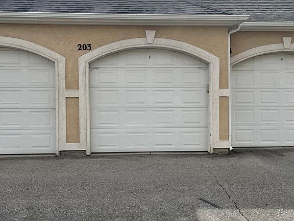 3rd image of 3739 S 700 E Unit 203