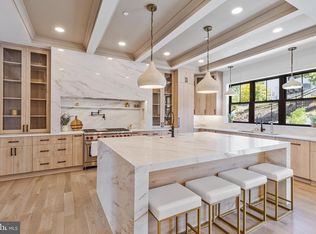 11520 Luvie Ct, Rockville, MD 20854