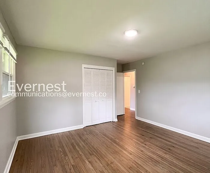 405 Cedarvalley Dr — Photo 17