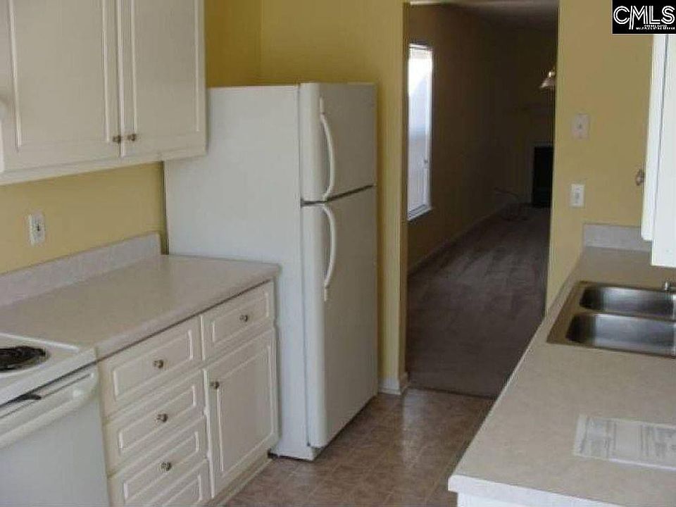 2nd image of 204 Twin Eagles Dr