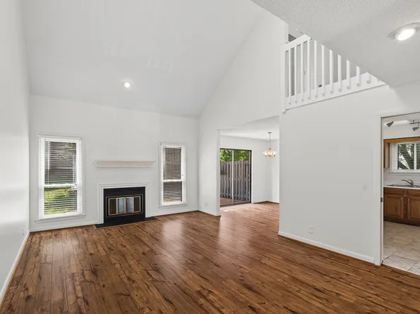 608 Barlin Dr, Nashville, TN 37221