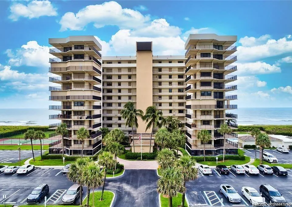 10044 S Ocean Dr #908