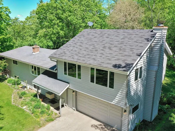 5780 Steele ROAD, Burlington, WI 53105