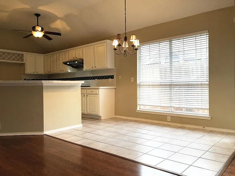 4712 Bull Run Dr — Photo 5