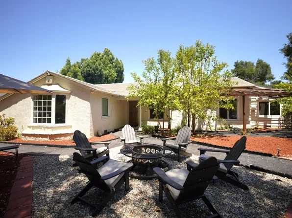 13909 Magnolia Blvd, Sherman Oaks, CA 91423