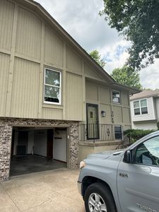 304 NE Independence Ave APT B, Lees Summit, MO, 64063