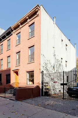 Sold by Brooklyn Bridge | media 8