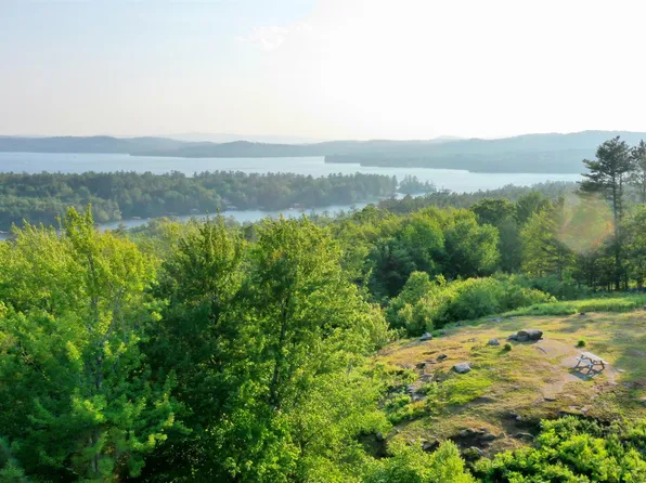 000 Farwell Lane #17, New London, NH 03257