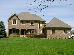 5661 N Banta Rd, Bargersville, IN 46106