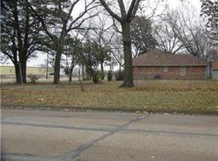 101 W Lampasas St, Ennis, TX 75119