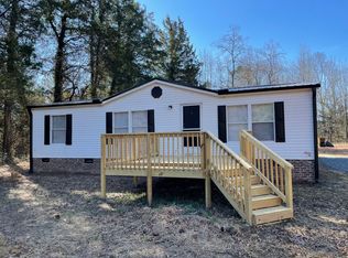 1892 Old Plank Rd, Sophia, NC 27350