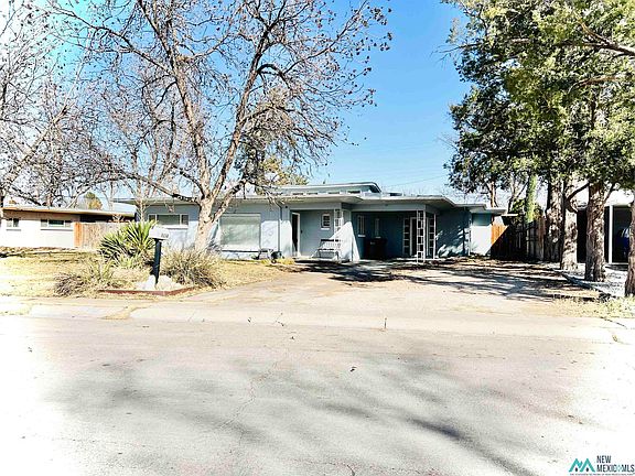 3rd image of 1214 Bryan Cir