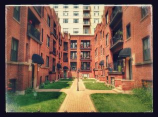 908 W Winona St APT 1S, Chicago, IL