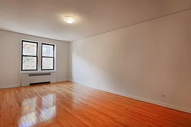 Rented by Waldstar Real Estate LLC
