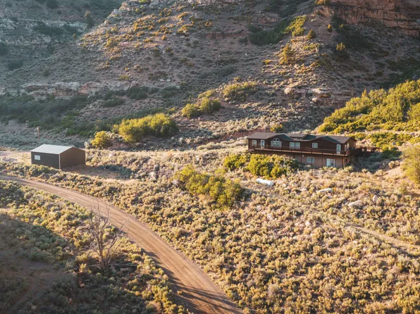 7500 Spring Canyon Rd, Helper, UT 84526