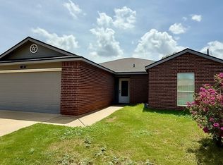 1005 E Ave S, Belton, TX 76513