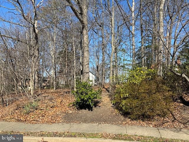 1st image of 15716 Edgewood Dr