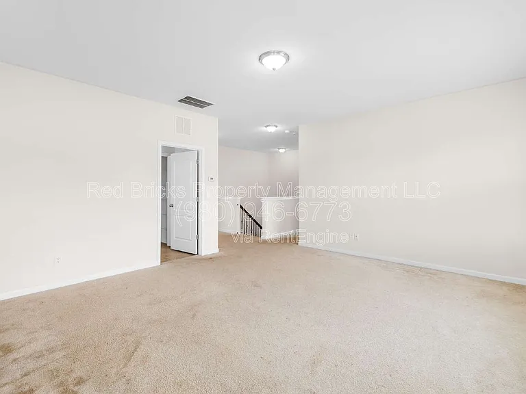 10697 Sky Chase Ave NW — Photo 16