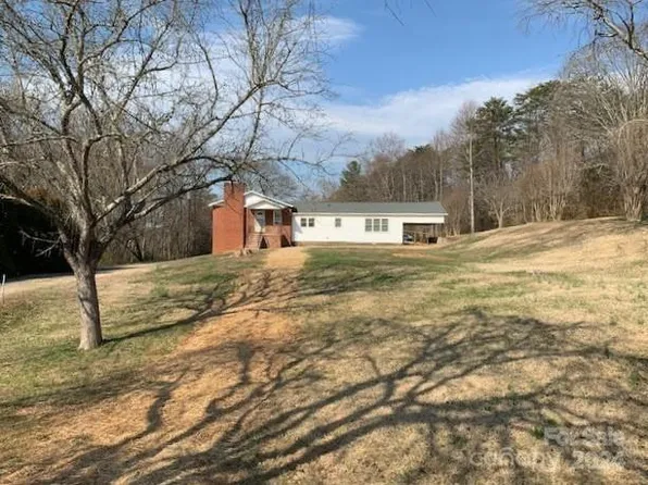 2228 Bobby Ln, Lenoir, NC 28645