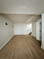 Rented by Artur Gutman, LREB